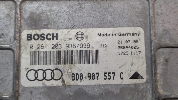 Centralina Motore Audi A4 8D0907557C 0261203938/939 - immagine 3