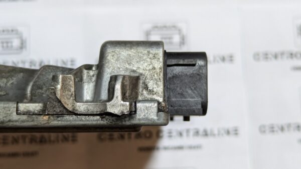 Centralina Motore Dacia S110140011A EMS3132 8200483732 8200326380 - immagine 4