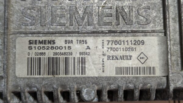 Centralina Motore Renault S105280015A BVA TA96 7700111209 7700110261 - immagine 3