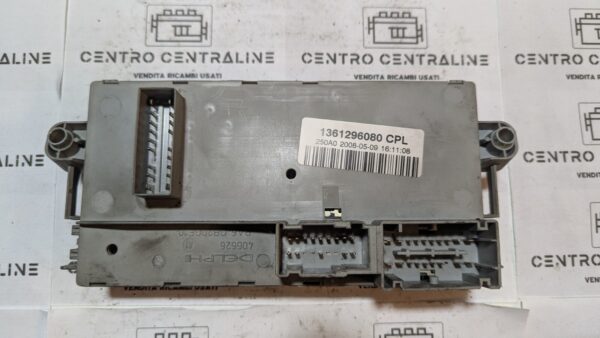 Scatola Porta Fusibili Fiat Lancia 1361296080 - immagine 2