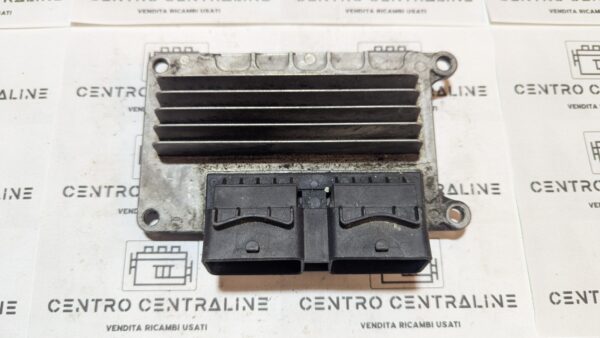 Centralina Motore Renault Clio IAW 5NR.C2 8200162381 8200178931